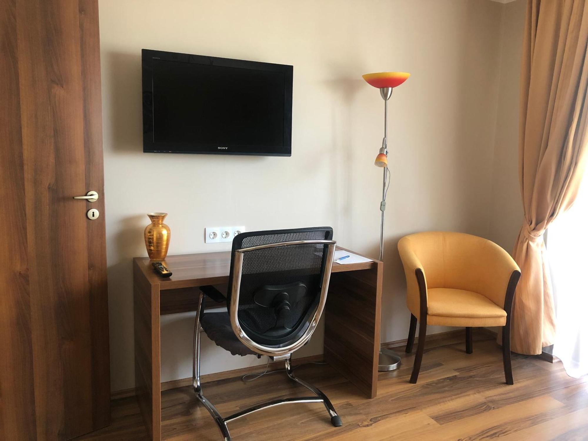 كلوج-نابوكا Cabrio Apart Hotel المظهر الخارجي الصورة