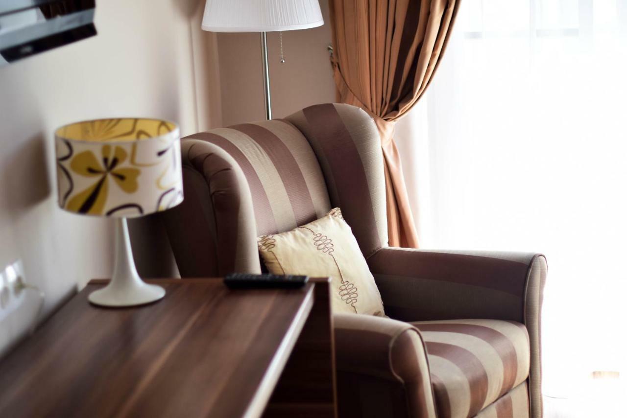 كلوج-نابوكا Cabrio Apart Hotel المظهر الخارجي الصورة
